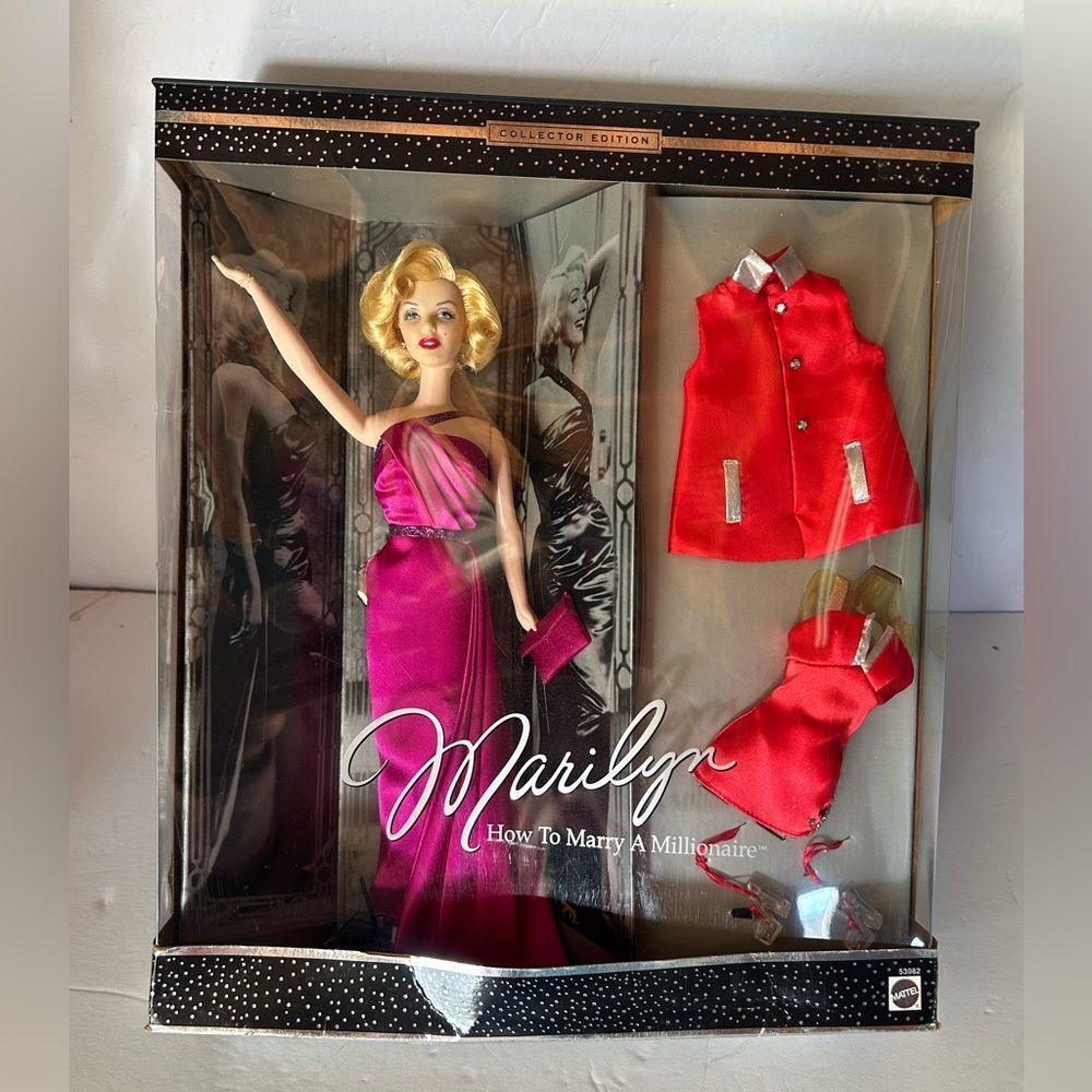 Marilyn Collector Edition Doll with Red and Pink Outfits (NEW)